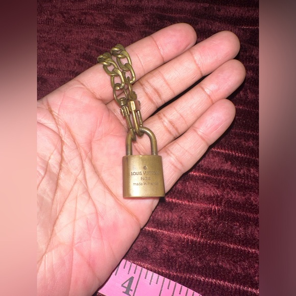 Louis Vuitton Brass Lock - Picture 9 of 11